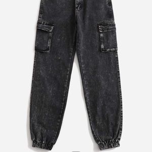 SHEIN Flap Pocket Cargo Jeans